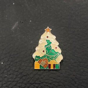 Vintage Christmas Tree Pin